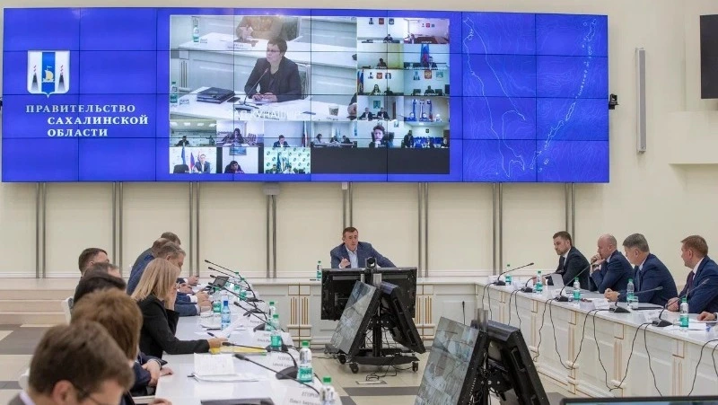 Жителей Тымовского из обрушившегося дома расселили в новые квартиры