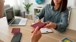 Иностранцы, заключившие контракт с ВС РФ, могут получить российское гражданство в упрощенном порядке