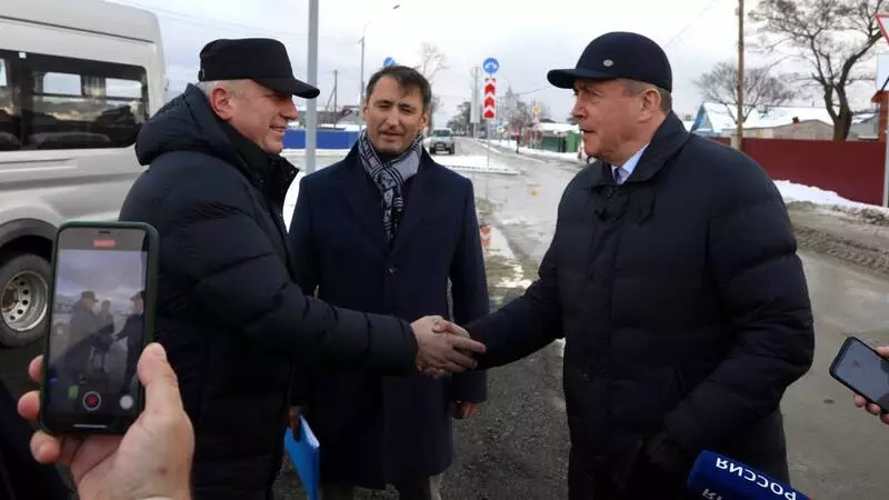 Лимаренко оценил качество ремонта дороги в Новоалександровске