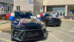 Ветеранам СВО на Сахалине подарили новые автомобили