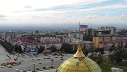 В День России активисты Южно-Сахалинска рассказали, за что они любят Родину