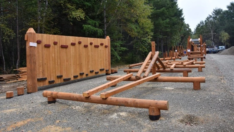 Мэр Александр Тугарев проверил строительство двух общественных территорий в Долинске