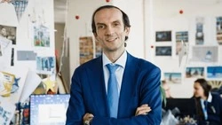 Глава «Союзмультфильма» впервые прочитает лекцию о нейросети и творчестве на Сахалине