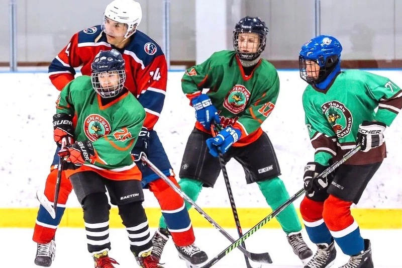 Сезон дворового хоккея открыли в Южно-Сахалинске 4 сентября