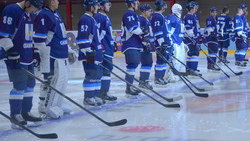 Хоккеисты «Сахалина» начинают выездную серию игр