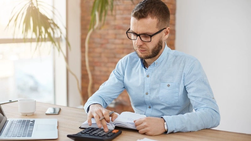 Аналитика ВТБ: россияне сохранили тренд на сбережение