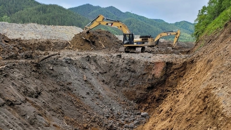 Уголовное дело о сходе породы в Углегорске расследуют под контролем главы СКР