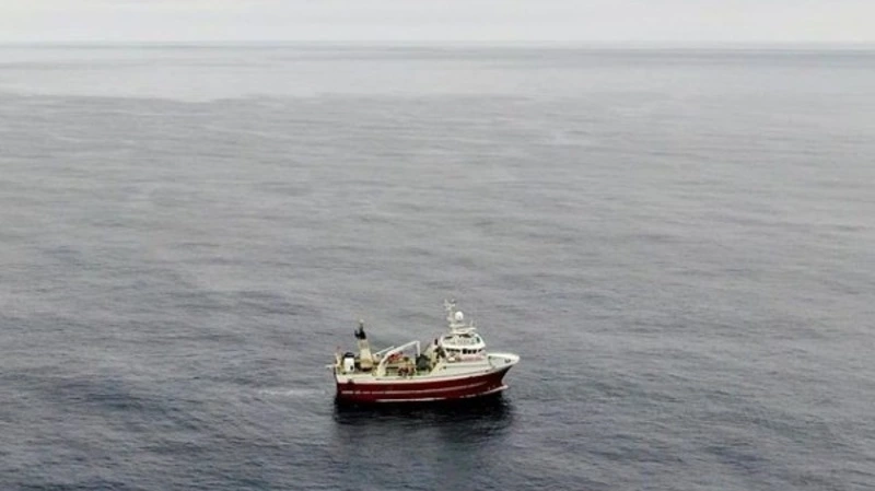 Пока весь мир борется с коронавирусом, канадские и российские ученые ловят лосося