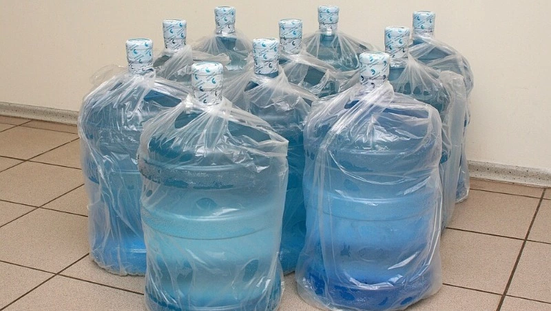 Жителям Шахтерска организовали подвоз чистой воды