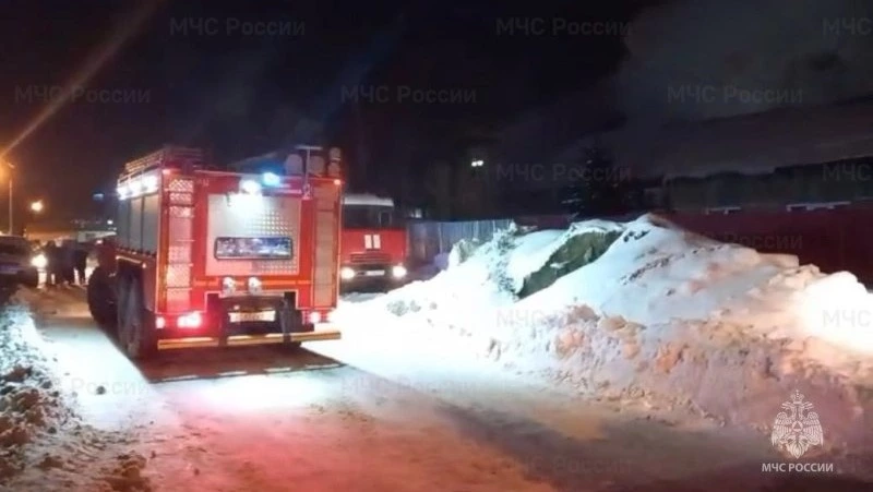 Квартира в жилом доме загорелась под утро в Анивском районе 