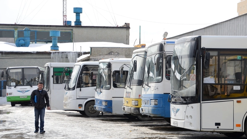 Новые автобусы вышли на маршруты в Южно-Сахалинске
