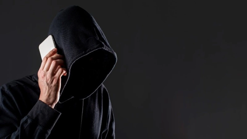 Житель Охи получил условку за ложное сообщение о готовящемся взрыве в аэропорту