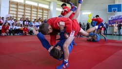 Чемпионы мира по самбо проведут мастер-классы для сахалинских школьников