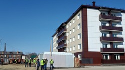 Новые квартиры в Смирных передадут 60 семьям в начале мая 2023 года