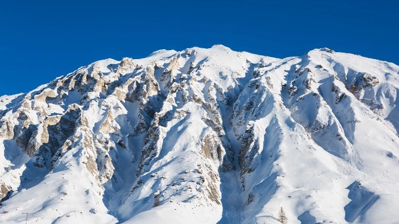 Лавинную опасность объявили в трех районах Сахалина 2 и 3 апреля