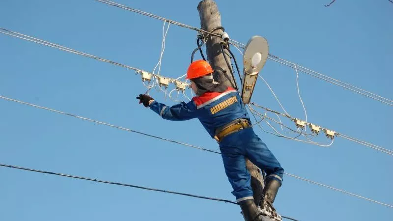 Жители сахалинского села не видят показаний счетчиков и платят огромные суммы за свет