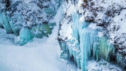 Фотофакт: сахалинец показал ледяную сказку Сахалина