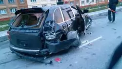 Сахалинский стритрейсер разбил Porsche Cayenne об столб