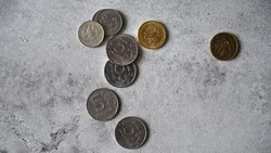 Новый механизм отказа от евро и доллара появился в России