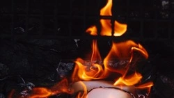 В Стародубском потушили двухэтажный расселенный барак