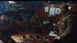 Разведчики с Сахалина провели жеребьевку детсадовских хоккейных команд в Донбассе