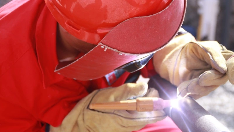 Сахалинский минобр не определился, дадут ли будущим нефтяникам бюджетные места