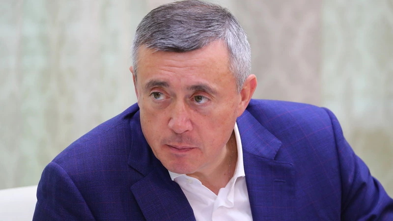 Валерий Лимаренко посоветовал Роспотребнадзору нанять дополнительных специалистов на горячую линию