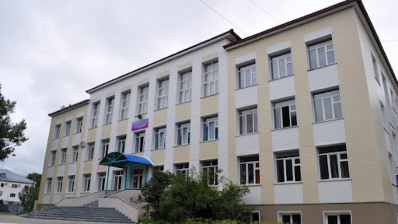 ЧП в лицее на Сахалине: из-за короткого замыкания эвакуировали всех школьников