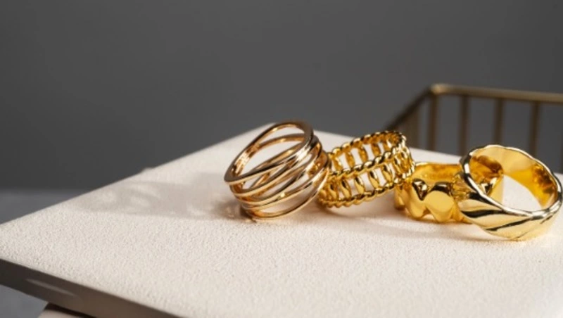  Более 1,2 млрд на ювелирку потратили жители Сахалинской области в 2024 году 