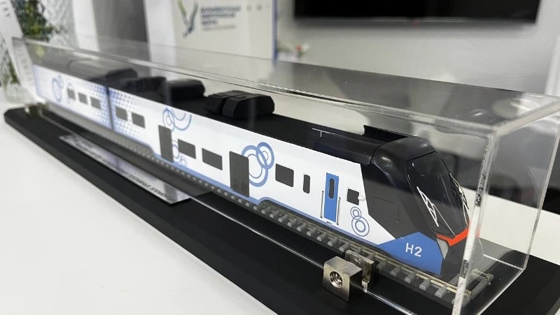 Первые два поезда на водороде для Сахалина выпустят в 2026 году