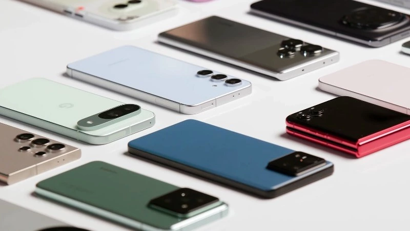 Не только iPhone: самые быстро продаваемые смартфоны в ресейле в Сахалинской области