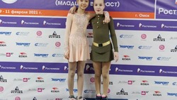 Юные фигуристы Сахалина вошли в топ-10 на турнире в Омске