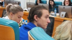 Сахалинцев научат быть депутатами