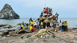 Более 80 жителей Сахалина прошли «лесную школу» в эколагере «Родник»