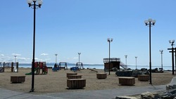 Губернатор проверил благоустройство пляжа в Аниве в рамках рабочей поездки 23 мая