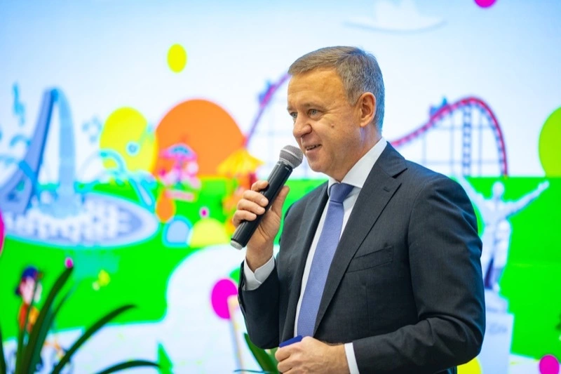 Детское колесо обозрения откроют в парке Южно-Сахалинска летом 2023 года