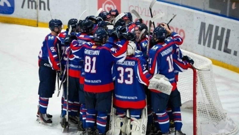 «Сахалинские Акулы» открывают 10-ти матчевую выездную серию игр в Санкт-Петербурге