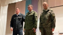 Сахалинских солдат наградили орденами Мужества в донецком Шахтерске