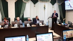 Политолог отметил главные итоги пятилетки Валерия Лимаренко на посту губернатора