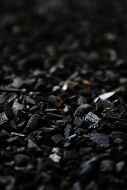 Жители Сахалина будут покупать уголь онлайн и с доставкой на дом