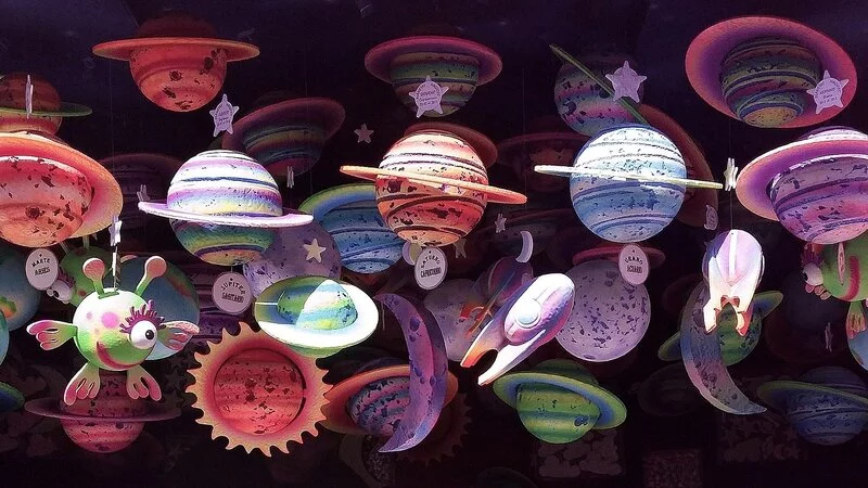 Неуклюжие Близнецы, диета Весов и мозговая активность Рыб. Гороскоп на 10 февраля