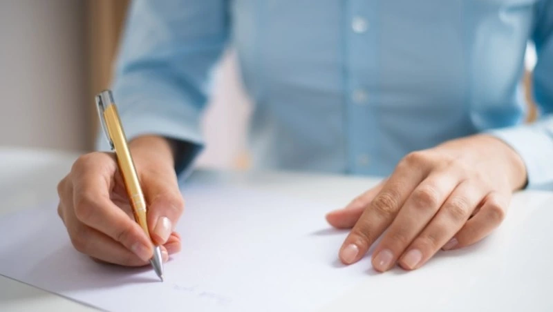 Гражданка Кыргызстана выплатит 100 тысяч рублей штрафа за ложный донос на сожителя на Сахалине