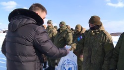 Депутаты и общественники поздравили мобилизованных на Сахалине с 23 февраля
