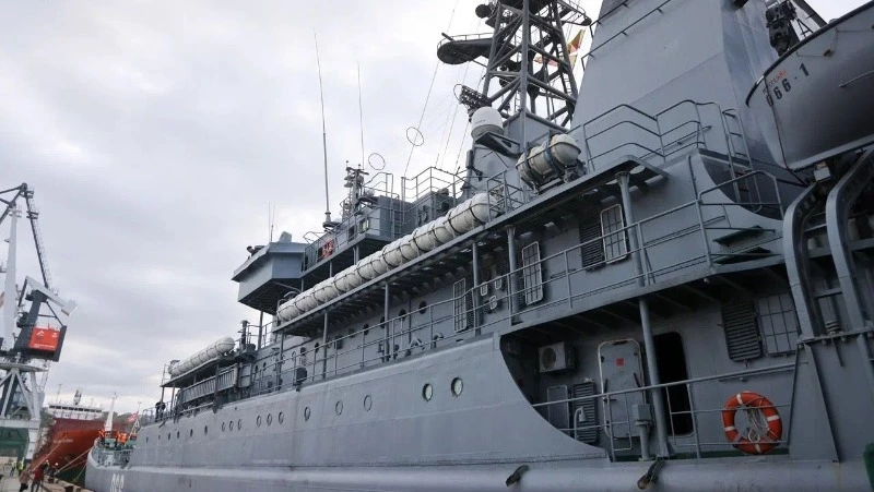 Фоторепортаж: как отряд Тихоокеанского флота прибыл на Сахалин