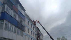 Региональные власти окажут помощь жильцам горевшего дома в Александровске-Сахалинском
