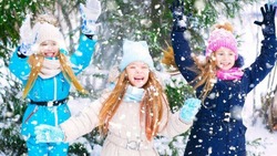 Городской парк Южно-Сахалинска запустил новогодние мероприятия до конца 2023 года 