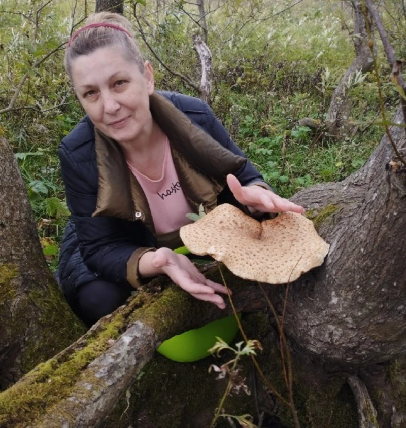 Сахалинка нашла огромный молодильный гриб весом 638 граммов