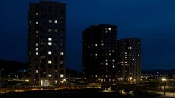 В ЖК «Уюн парк» завершили работы по уличному освещению