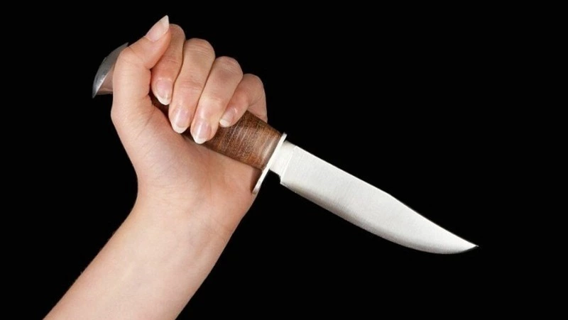 Почти 8 лет тюрьмы: в Невельске нетрезвая женщина пырнула подругу, та истекла кровью