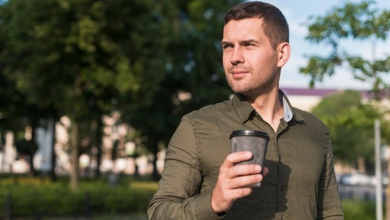 Сахалинских солдат и офицеров кормили непроверенными продуктами и поили просроченным кофе